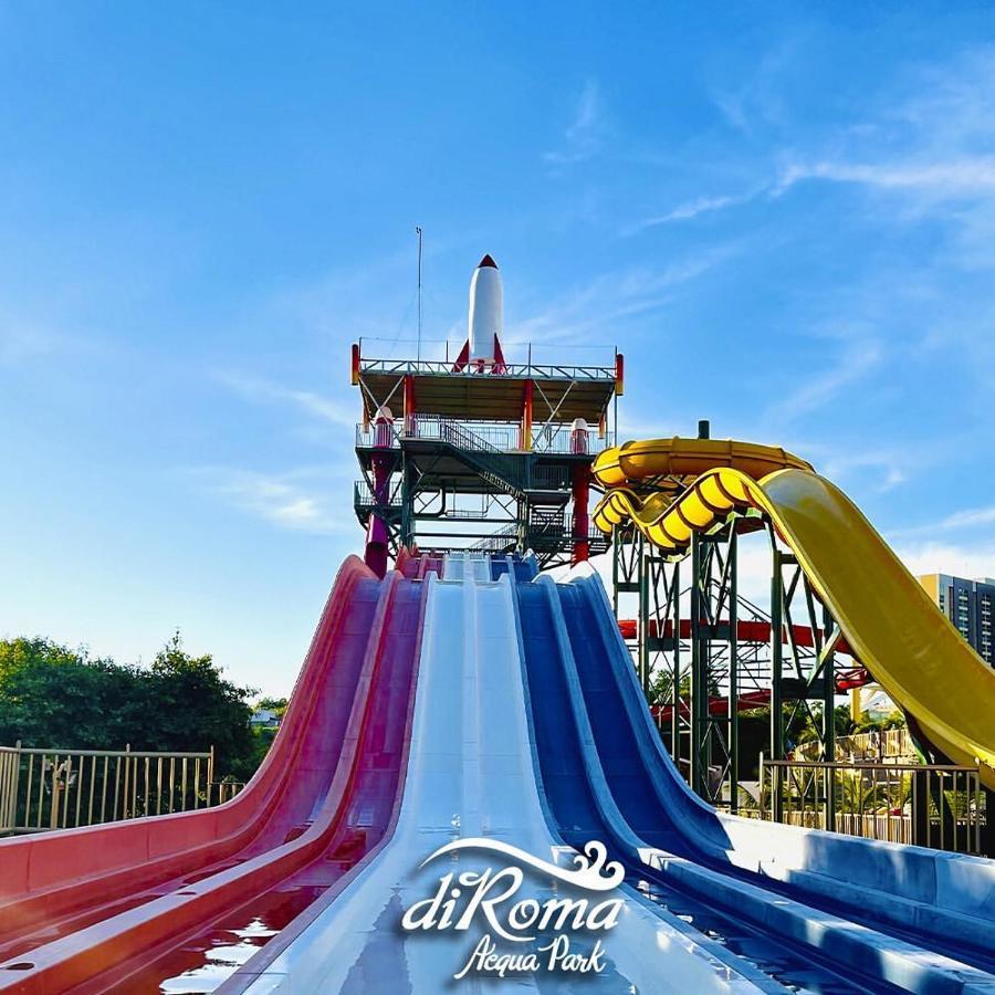 Hotel Diroma Fiori Com Um Dia De Acesso No Acqua Park Diroma Caldas Novas Kültér fotó