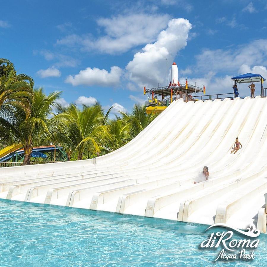 Hotel Diroma Fiori Com Um Dia De Acesso No Acqua Park Diroma Caldas Novas Kültér fotó